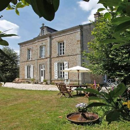 Le Presbytere Bed and Breakfast Saint-Bomer-les-Forges Εξωτερικό φωτογραφία